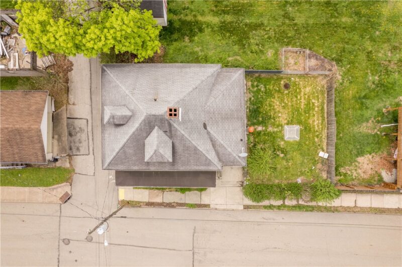 537 6th St — photo 7