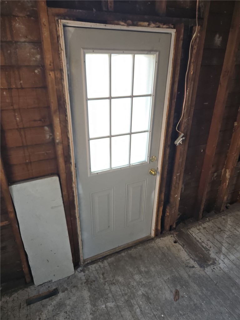 339 Beaver Ave — photo 3
