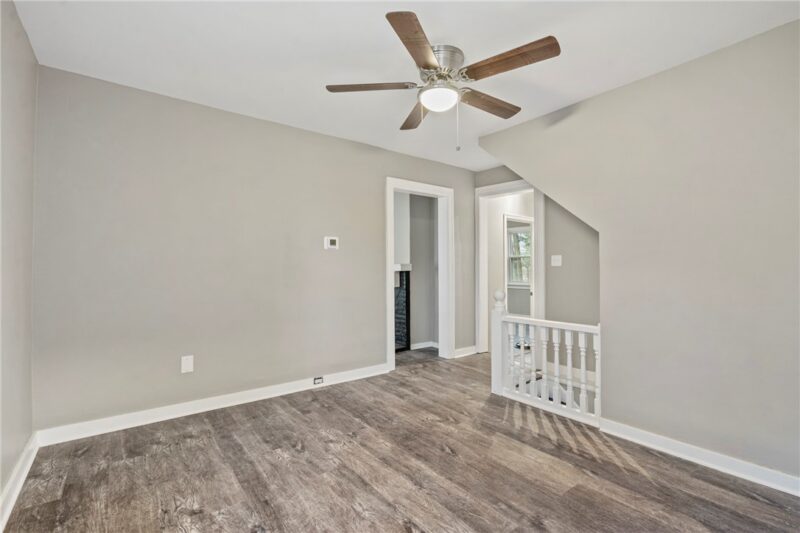 2215 Lehigh St — photo 8