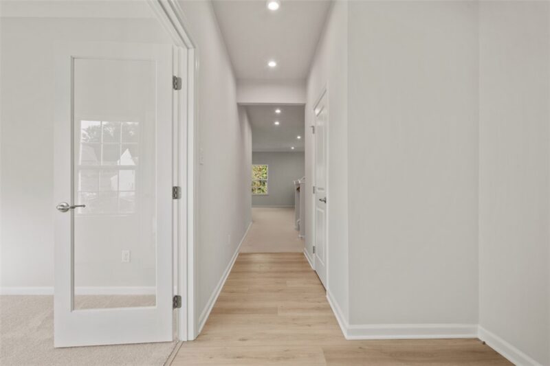 148 Arnoni Dr — photo 8