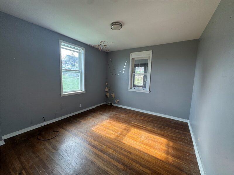 804 Eastman St — photo 6