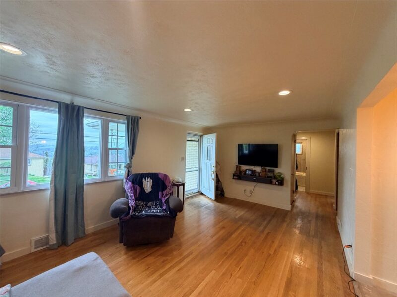 16 Jackson Dr — photo 7