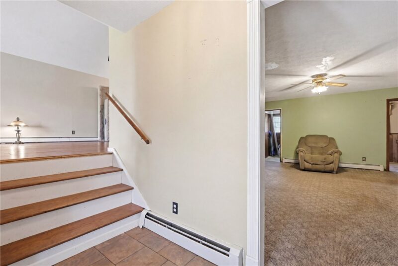 6 Manorview — photo 2