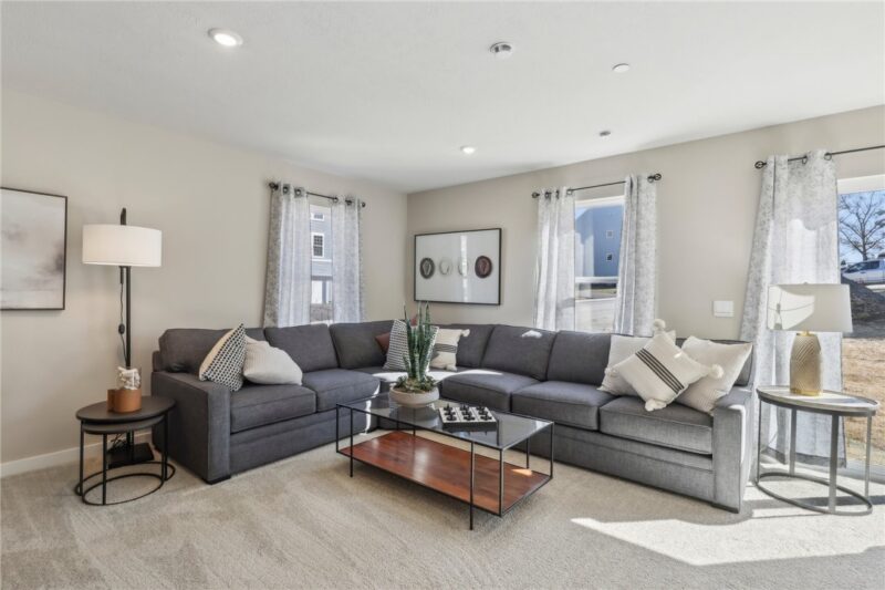 138 River Ridge Drive — photo 4
