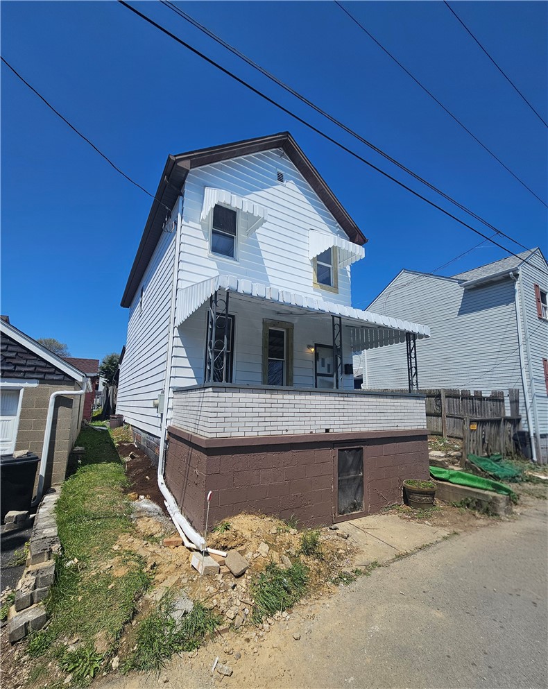 807 Hazlett Ave — photo 3