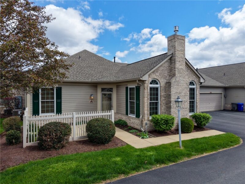 2072 Winchester Ct — photo 2