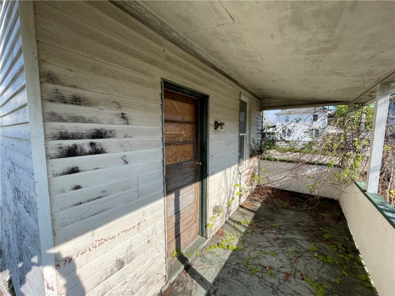 1222 3rd Ave — photo 4