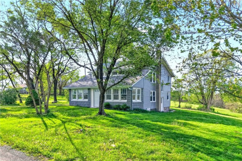 127 Rose Rd — photo 2