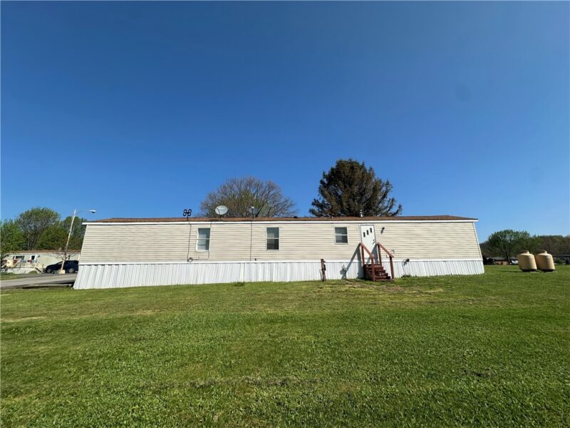 137 Brook Lane — photo 4