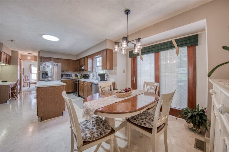 2042 Canyon Drive Ext — photo 8