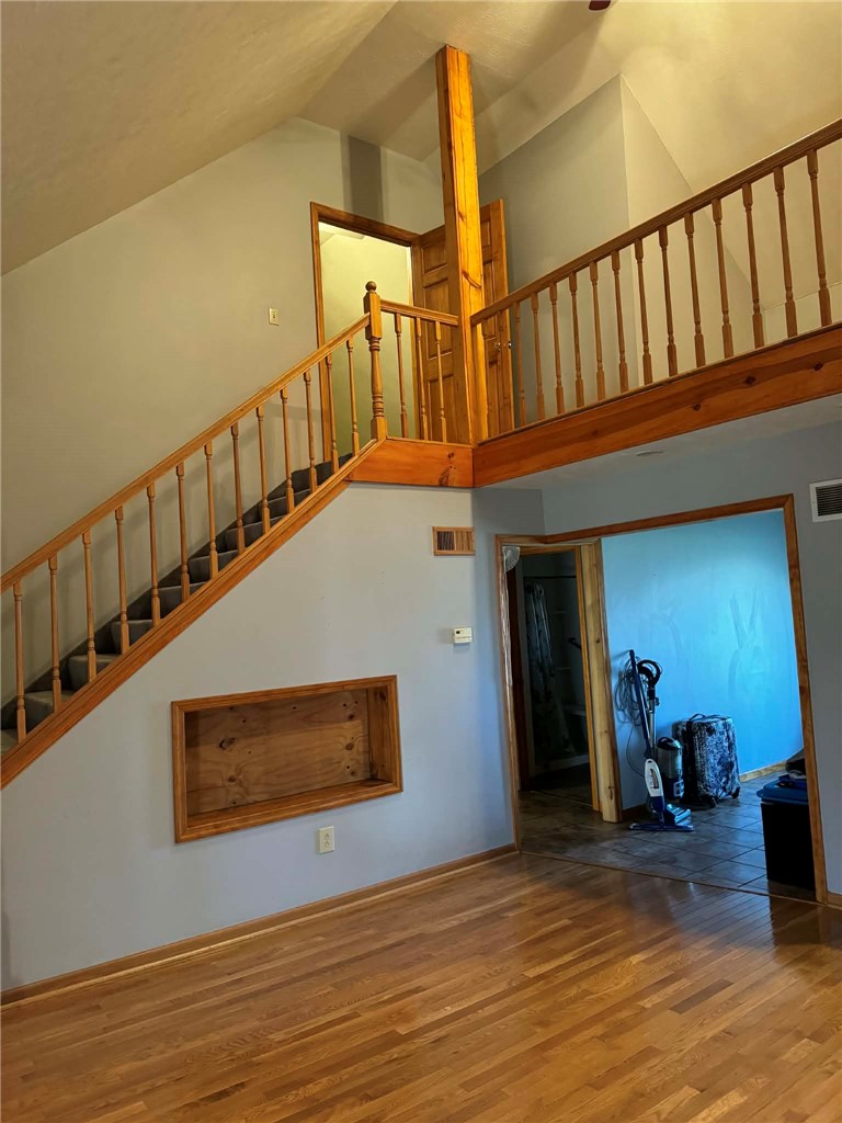 30 SUMMIT ST — photo 3