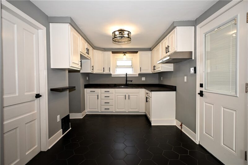 485 Wendel Rd — photo 8
