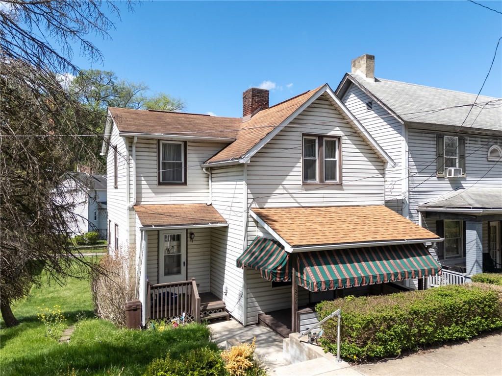 226 Elm St — photo 1