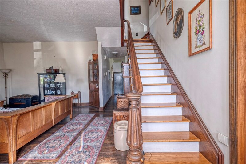 115 River Avenue — photo 3