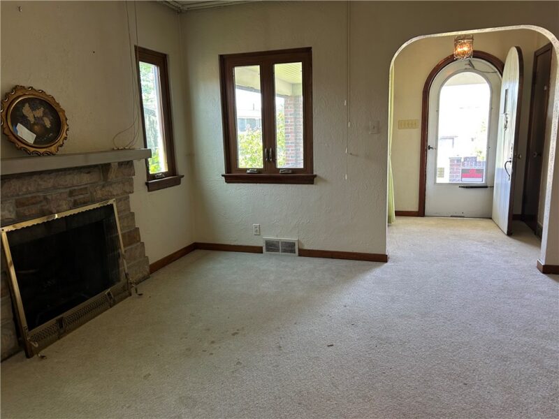 1117 Schweitzer — photo 4