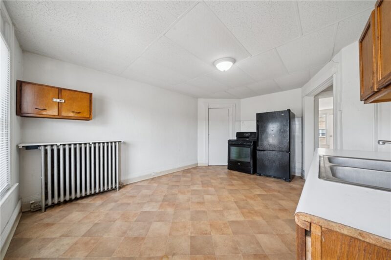 209 Depot St — photo 6
