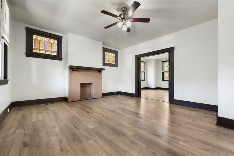 307 Church Avenue — photo 4