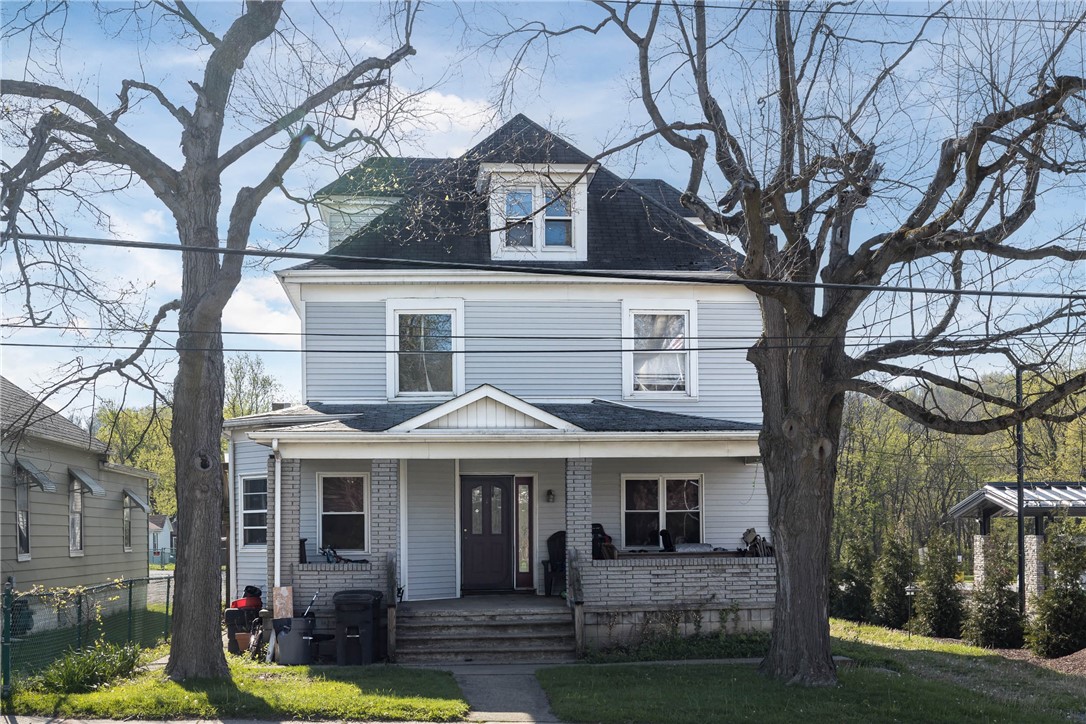 524 W Pike St — photo 1