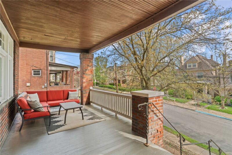 1217 Peermont Ave — photo 3