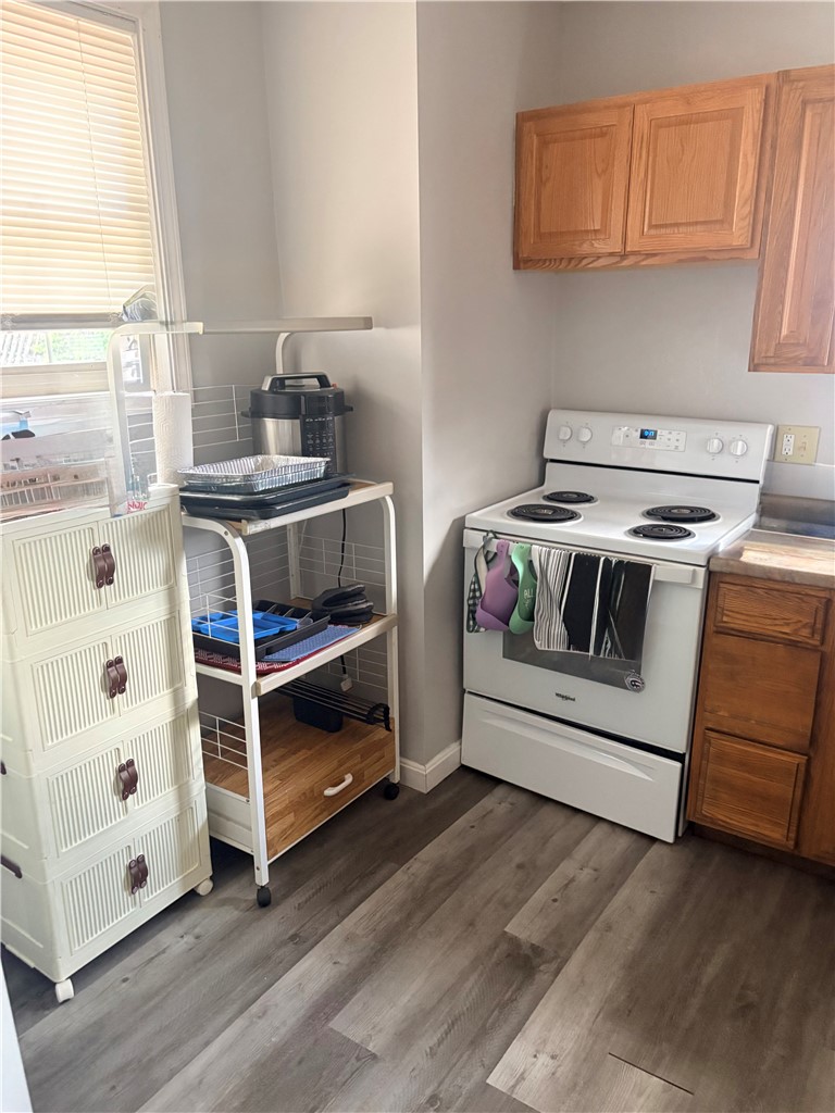 591 E Maiden Street — photo 8