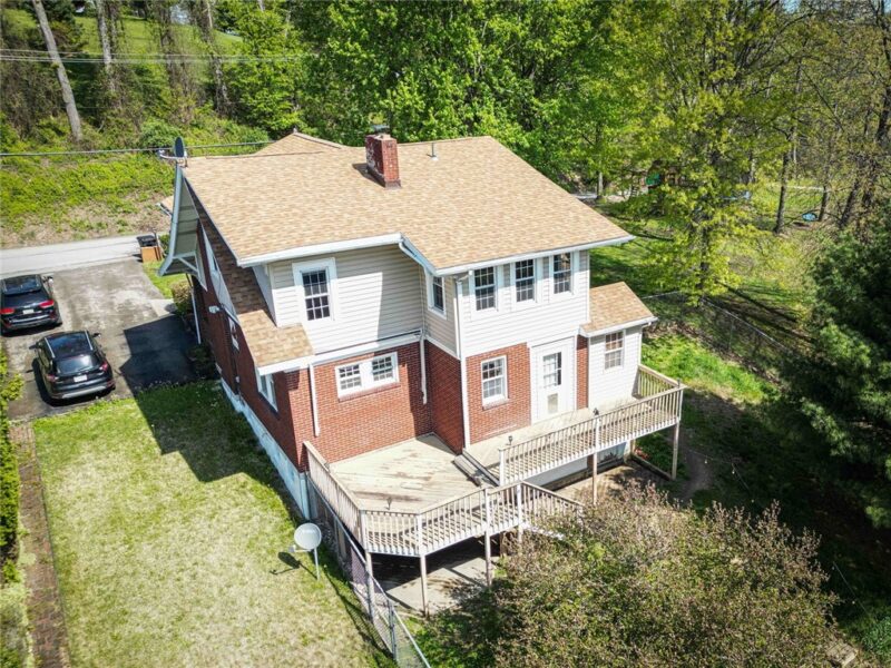 107 Telegraph Rd — photo 4