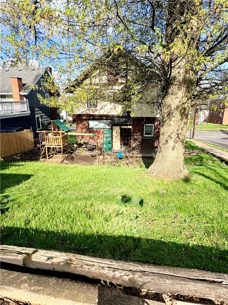 356 Locust Avenue — photo 3