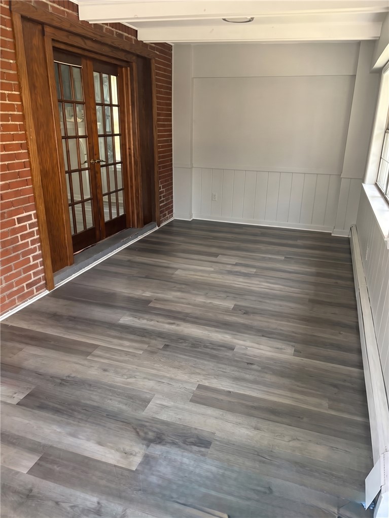 356 Locust Avenue — photo 4