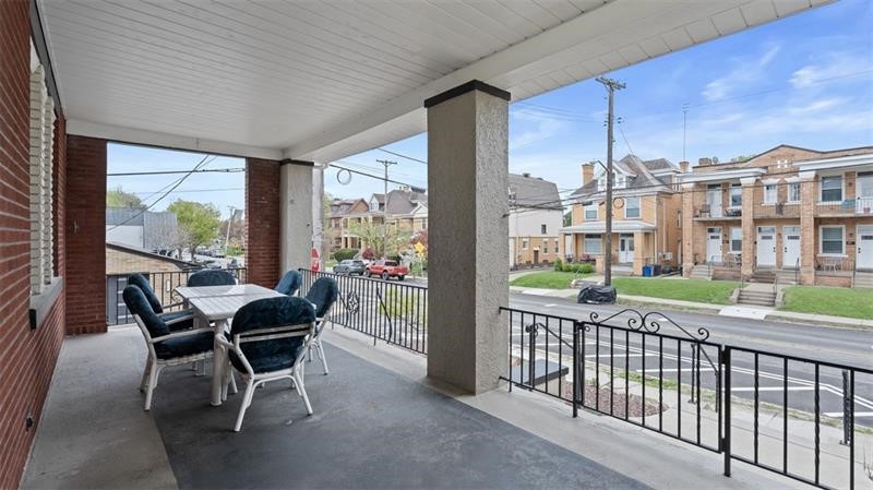 347 BAILEY AVE — photo 3