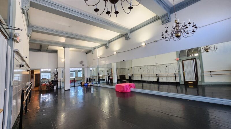 41 N Main Street — photo 7