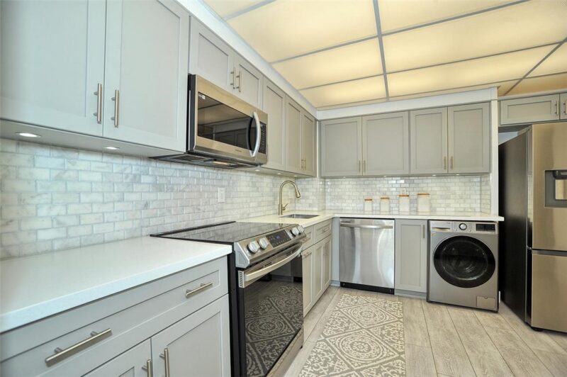 320 Fort Duquesne Blvd 7M — photo 6