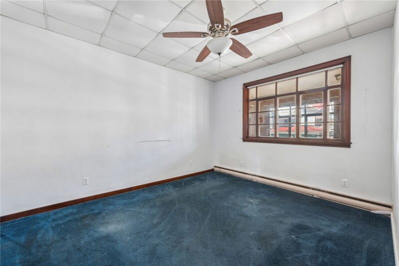 305 WASHINGTON AVE — photo 3
