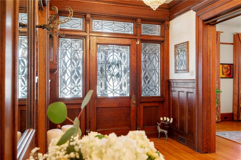 944 N Sheridan Avenue — photo 4