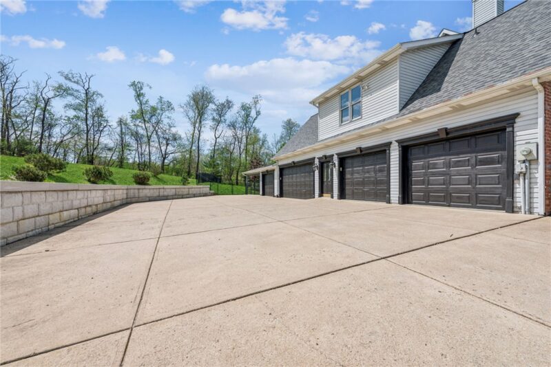 1140 S Whitmore Rd — photo 5
