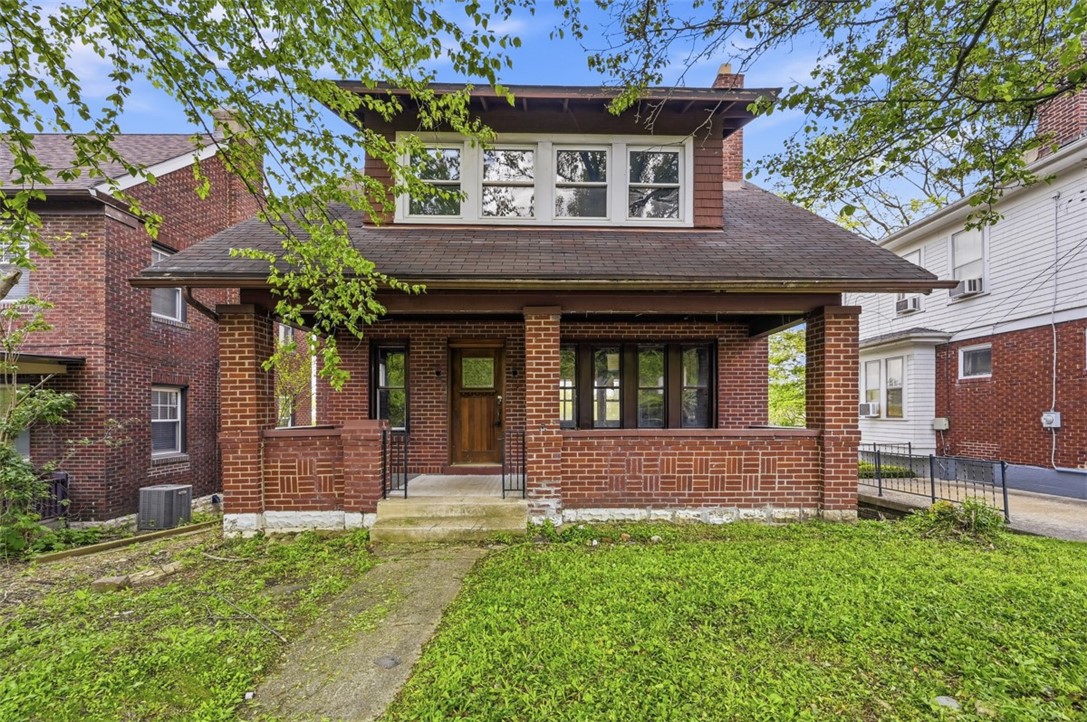 233 Barth Ave — photo 1
