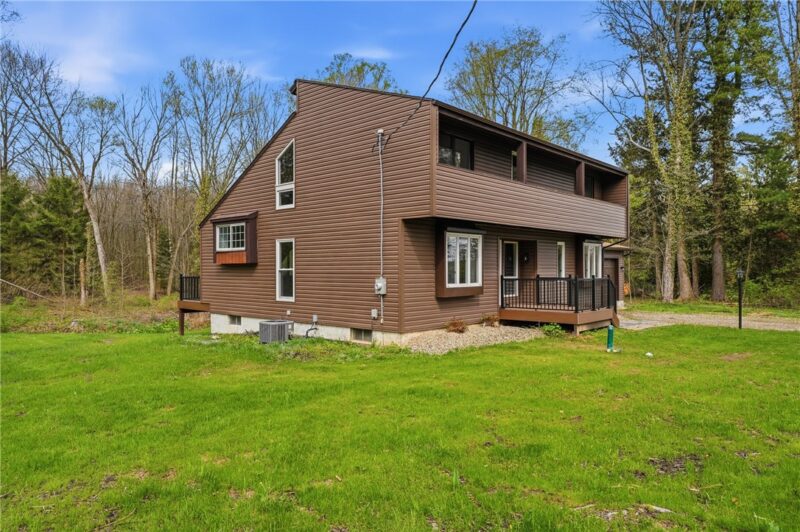263 Pearson Drive — photo 3