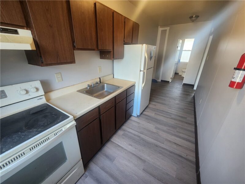 306 Campbell St — photo 6