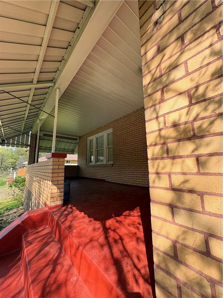 474 Hochberg Rd — photo 4