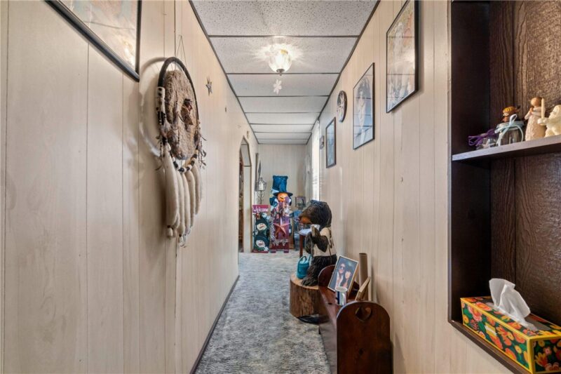 402 N 4th St — photo 7