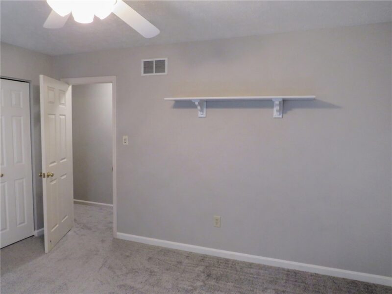 392 Pine Ridge Dr — photo 7