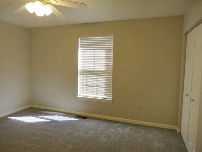 392 Pine Ridge Dr — photo 8