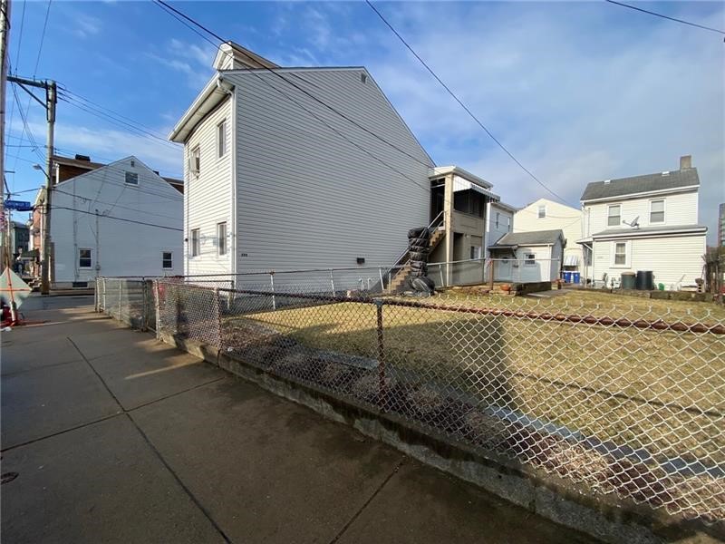 224 - 226 Ella St — photo 3
