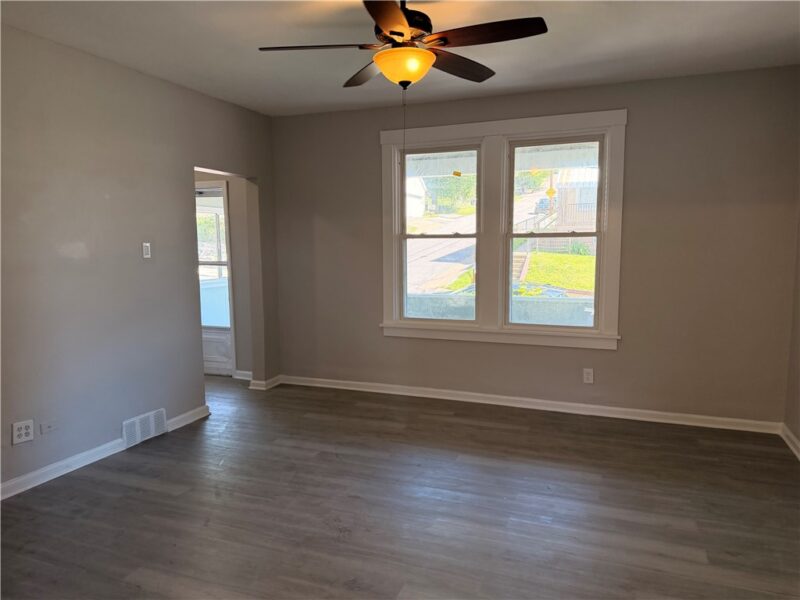 1219 Woodward Ave — photo 4