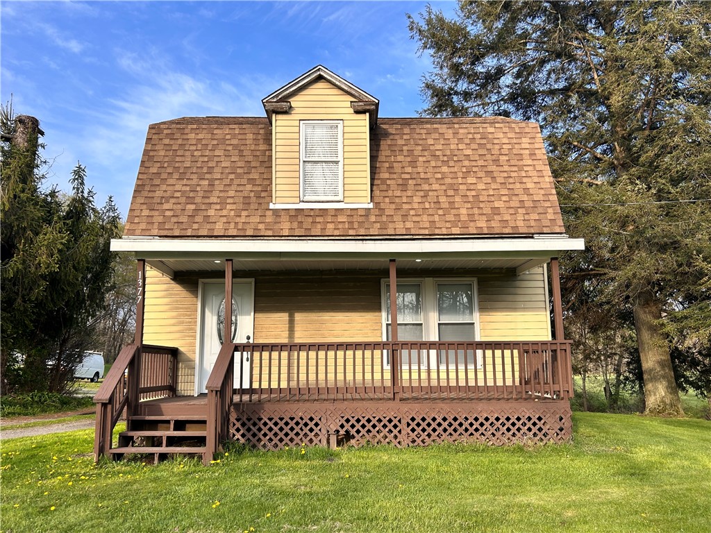 1377 Perry Highway — photo 1