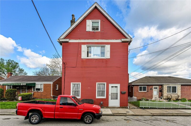 222 Adrian Ave — photo 7