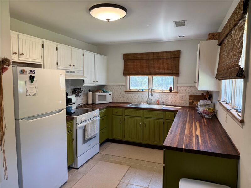 147 Fetterman Lane — photo 2