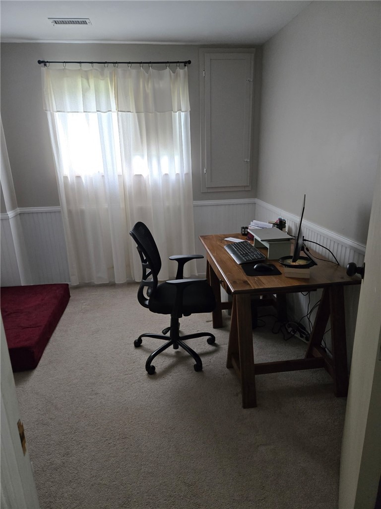 147 Fetterman Lane — photo 8