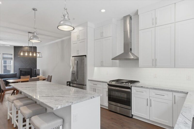 5320 Holmes St — photo 7