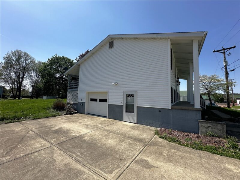 50 E Tennyson Street — photo 2