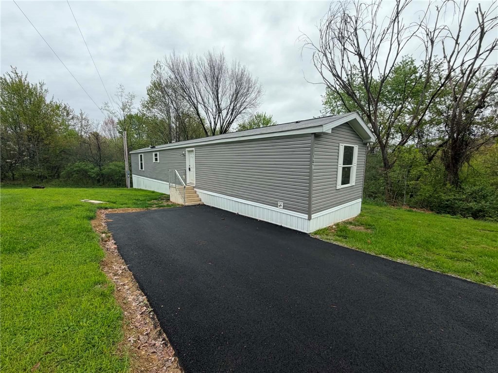 147 Terrace Ln — photo 1