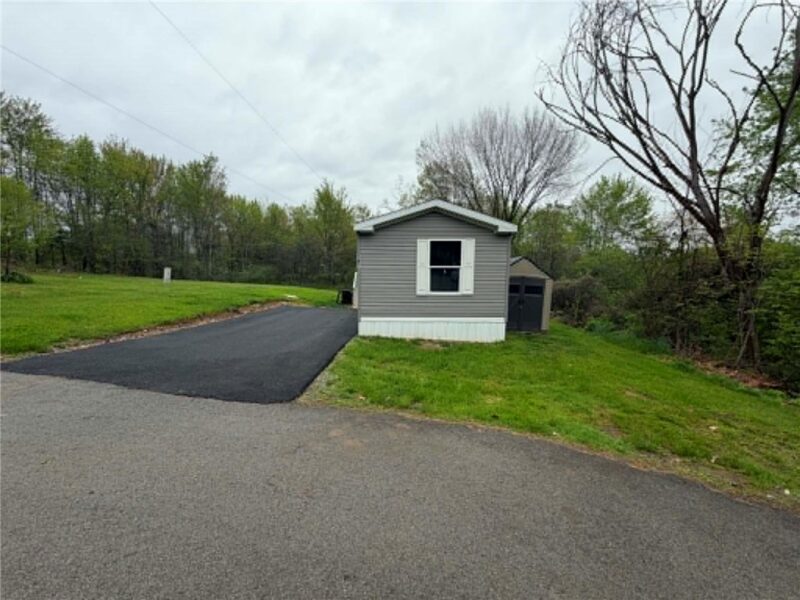 147 Terrace Ln — photo 3